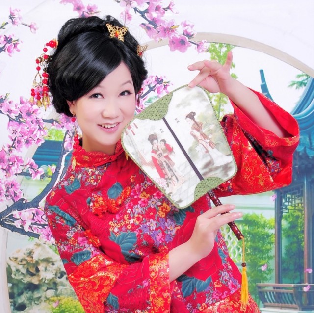 1585400 轩仪萧