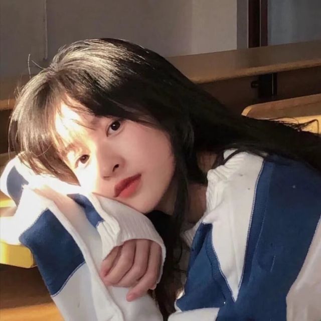 1587233 胖子