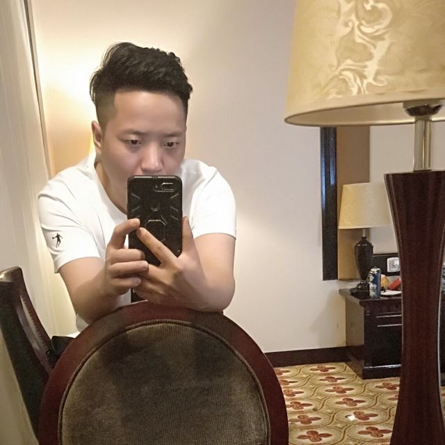 1590294 黑暗