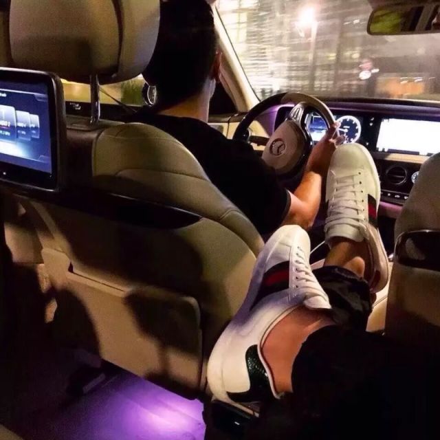 1590332 念、仅此而已