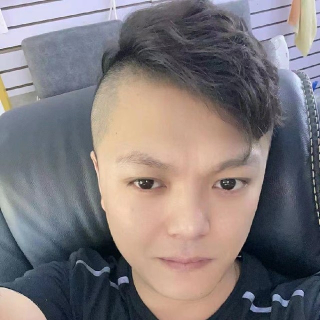 1594466 绥芬河丽涛手机卖场