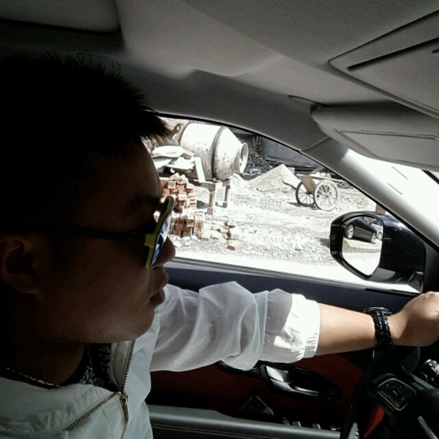 1595027 poor__man