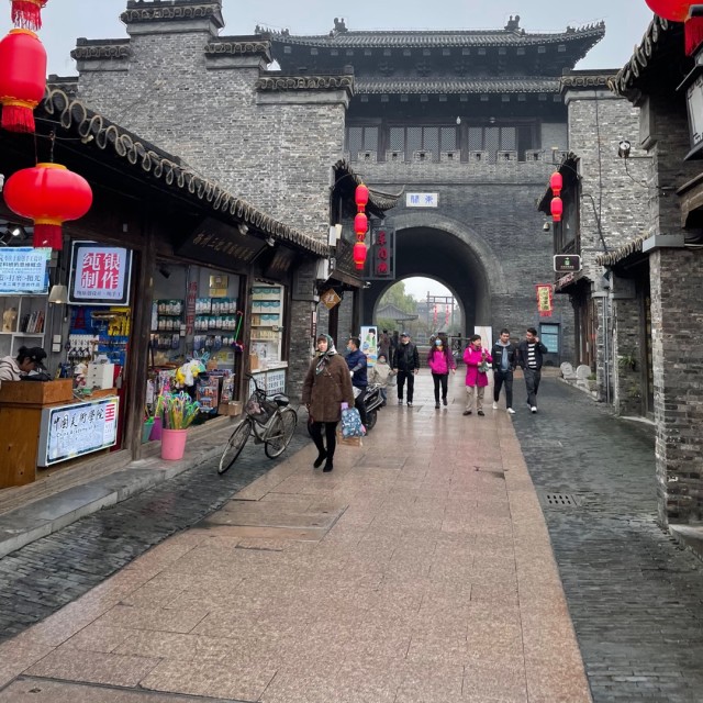 1595192 心不想情不乱
