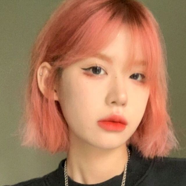 1597256 