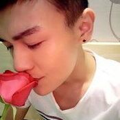 1597551 心中有一朵娇花