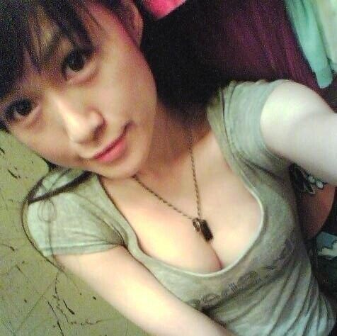 1598510 a萌萌湿了，求滋润