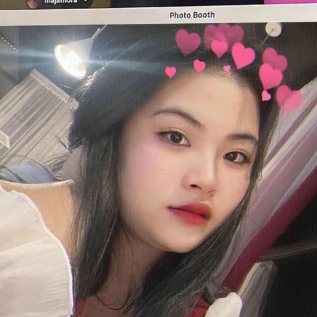 1600718 