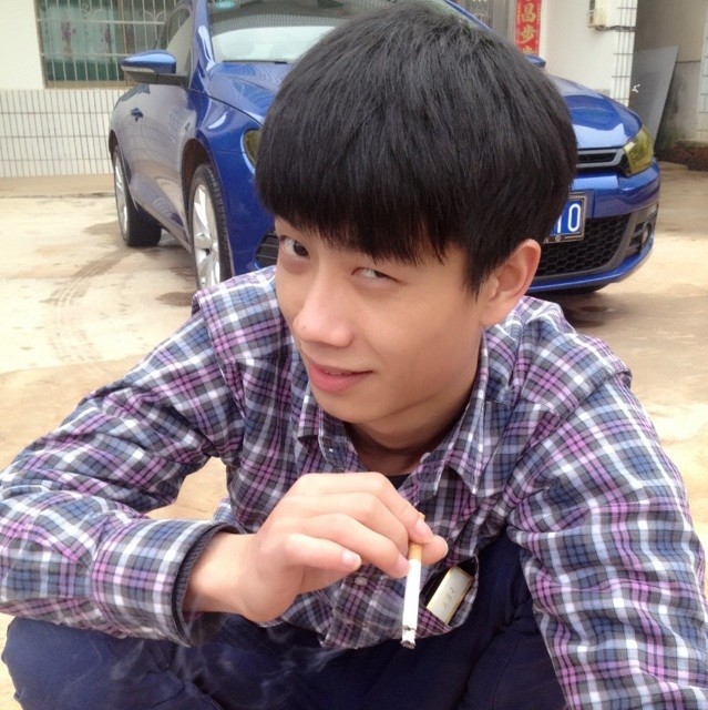 1718119 李钊,、