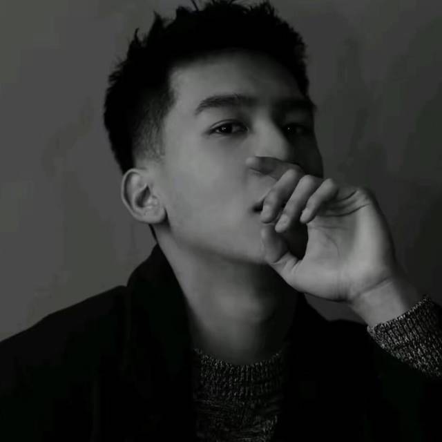 1767347 海的颜色。