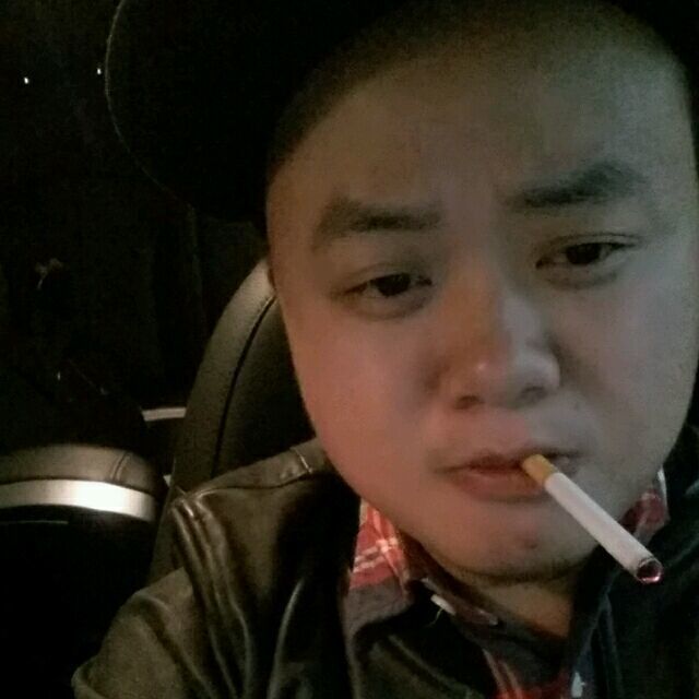 1778959 醜八怪