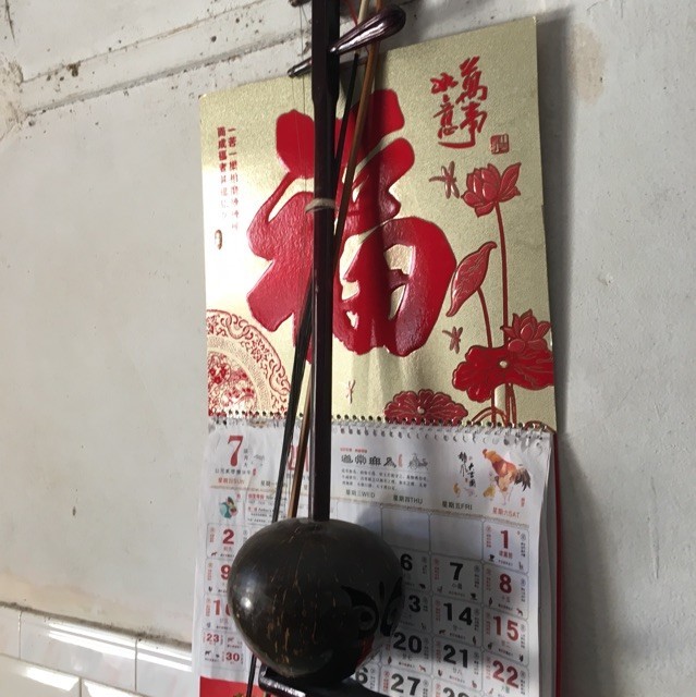 1784128 中becca