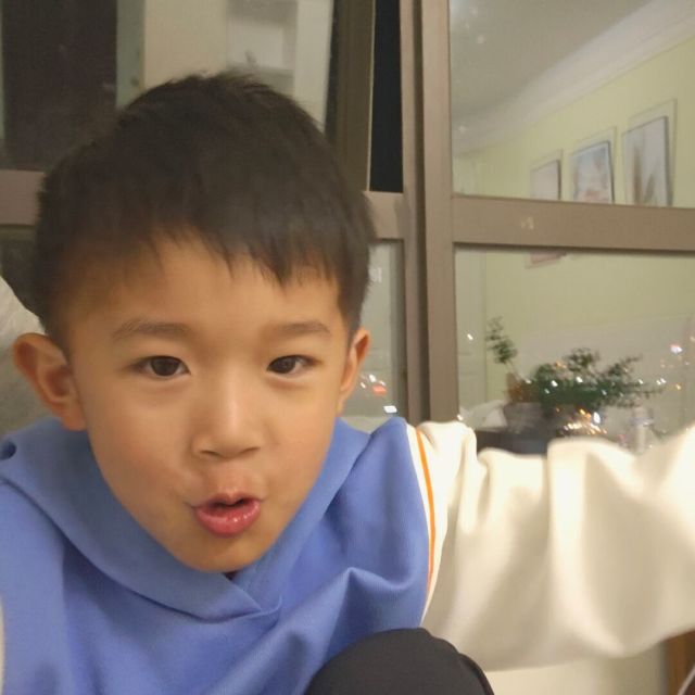 1790034 梦青