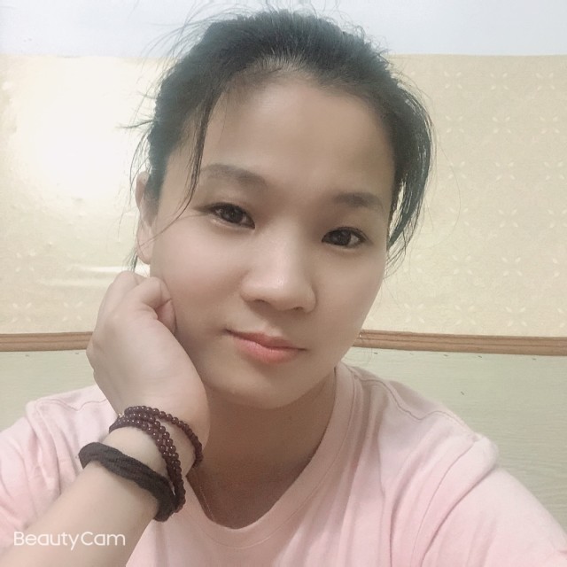 1832933 佳茵