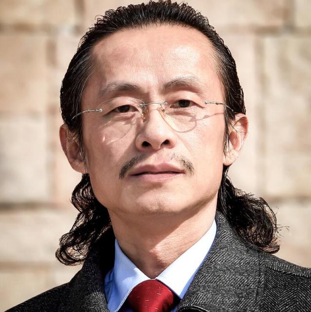 1835835 伊白