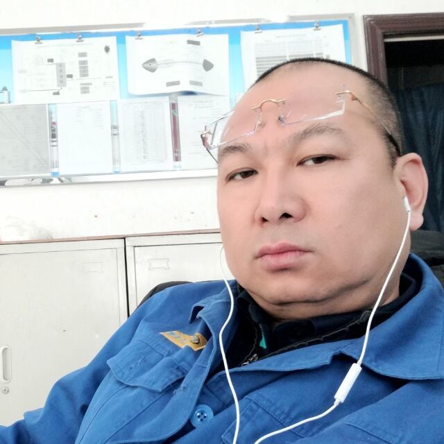 1836539 闲敲键盘醉寻花