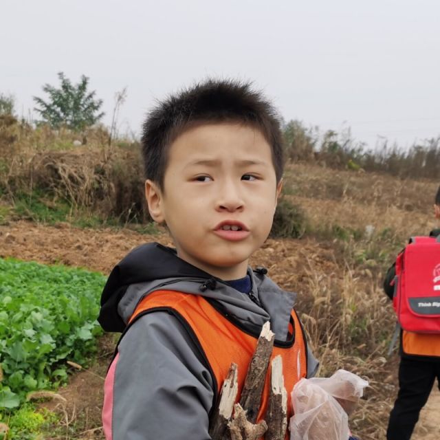1852488 难舍难分