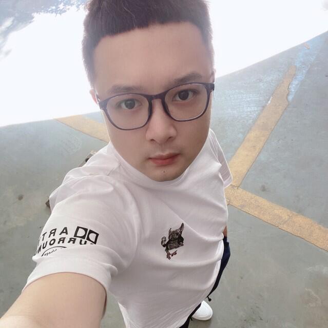 1859401 曾翔宇丶
