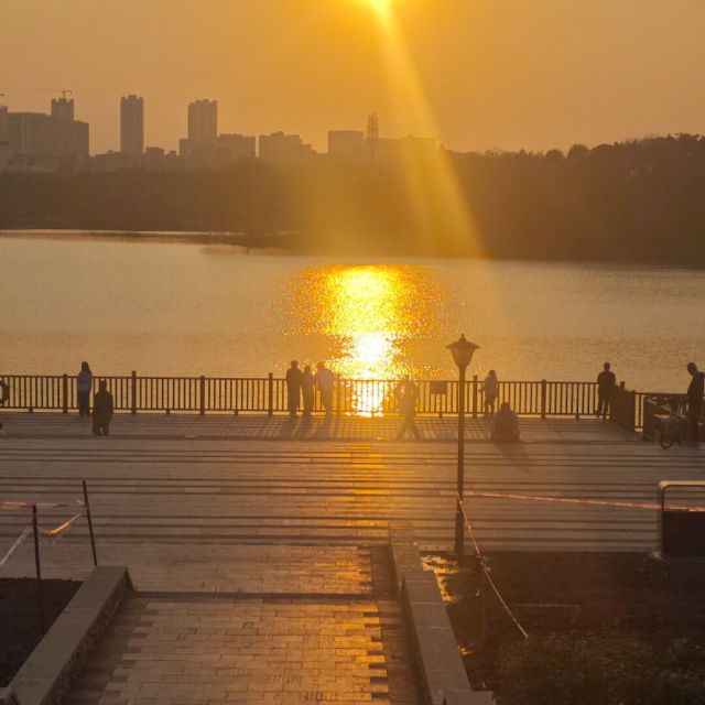 1860877 在路上