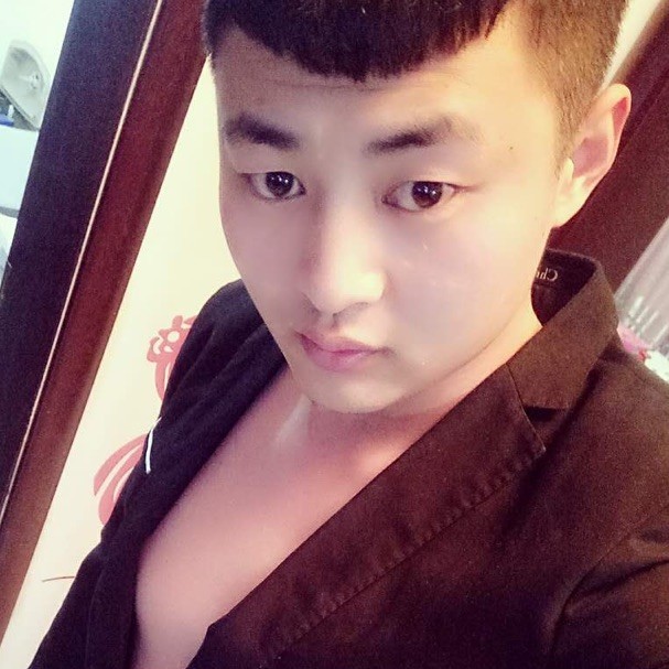 1867305 爷们我单纯