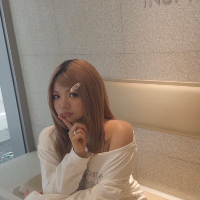 1874284 愛熹尐Vi