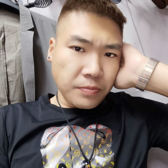 1884889 墓中无人。