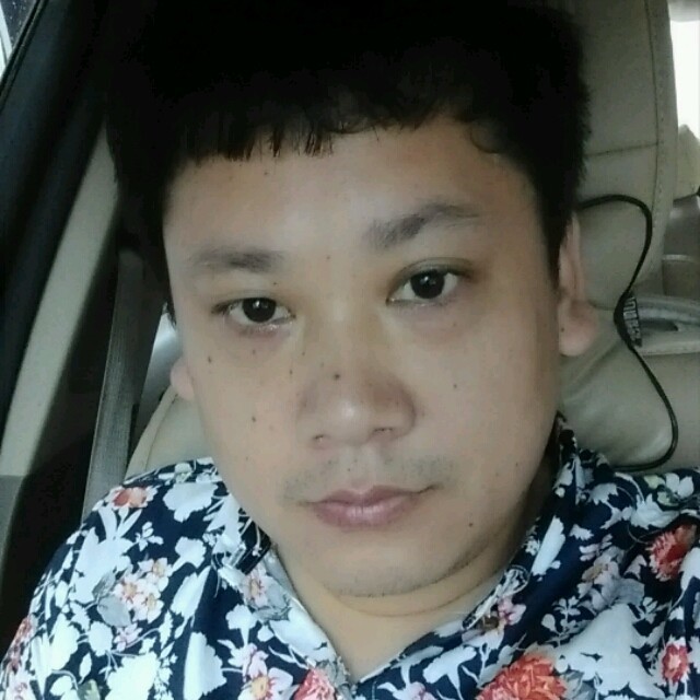 1885618 微笑