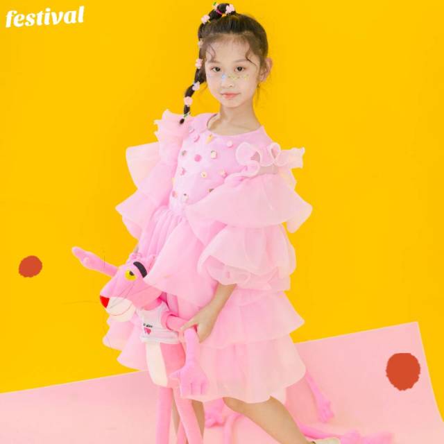 1889864 Rachel。
