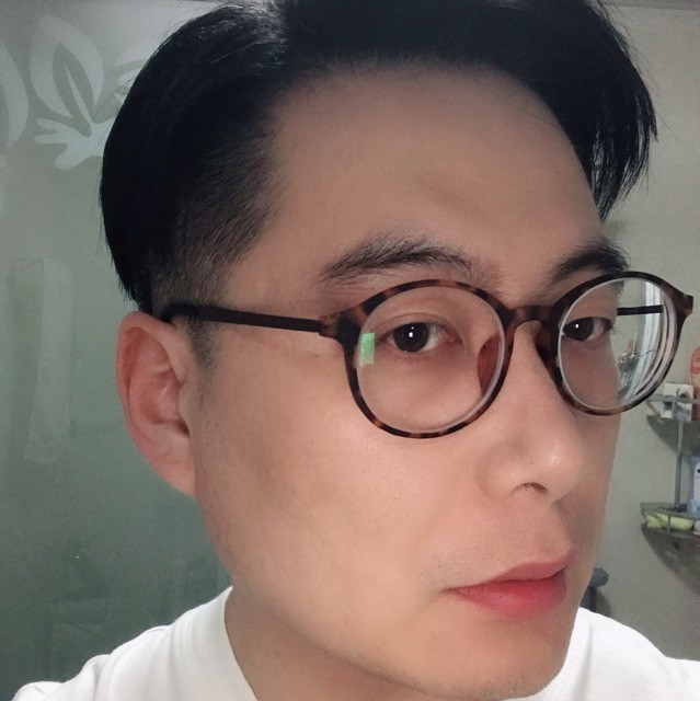 1890018 张国华