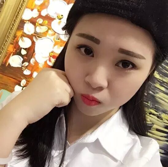 1905004 佳佳