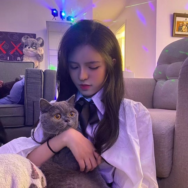 1905115 ❤暗里着迷
