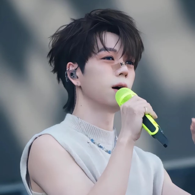 1908262 丶