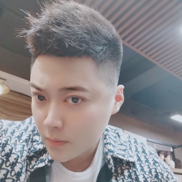 1910619 魚.