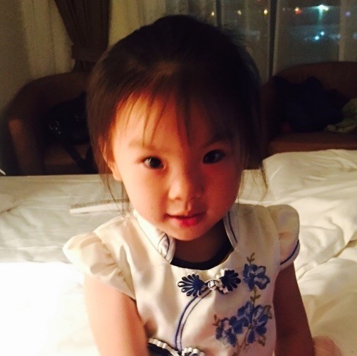 1910673 果冻