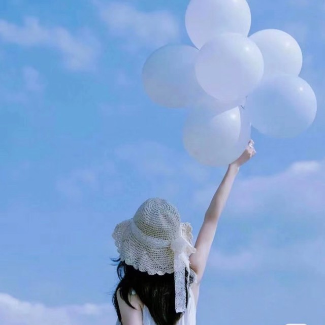 1913033  七.堇_
