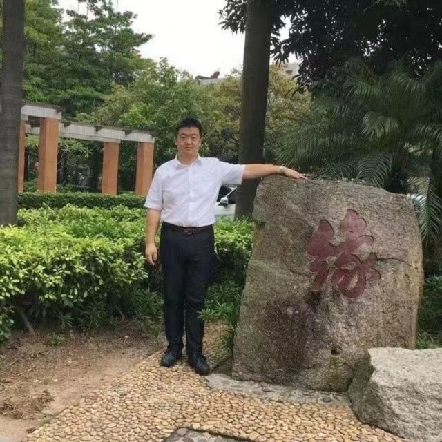 1913567 孙卓群