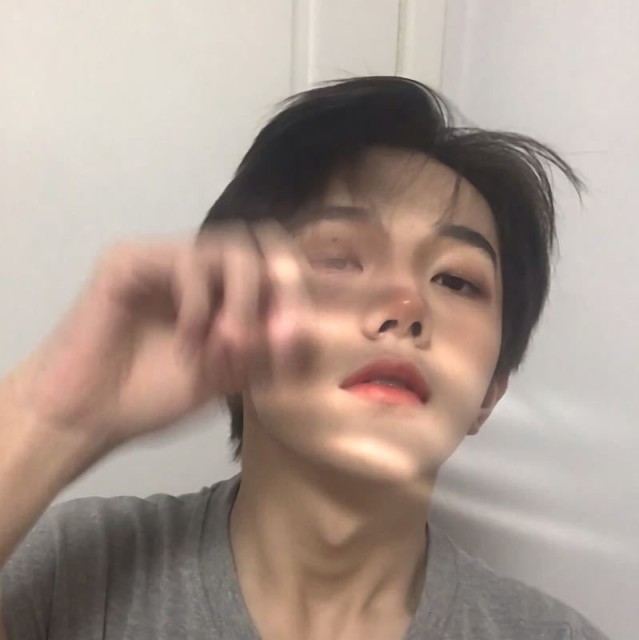 1914057 横塘头一枝花