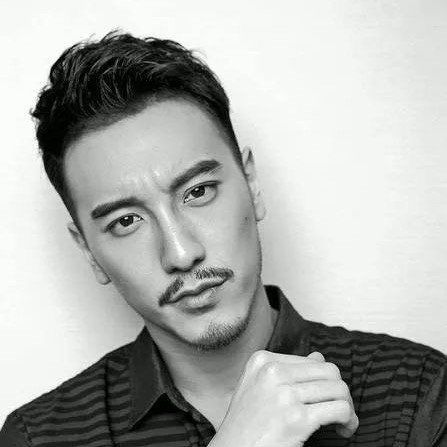 1918398 ″李、明兴....