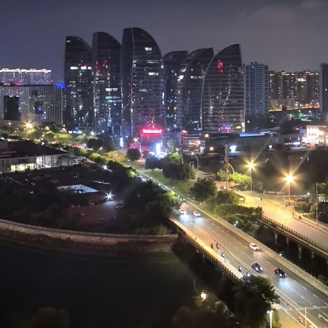 1946897 红尘颠倒