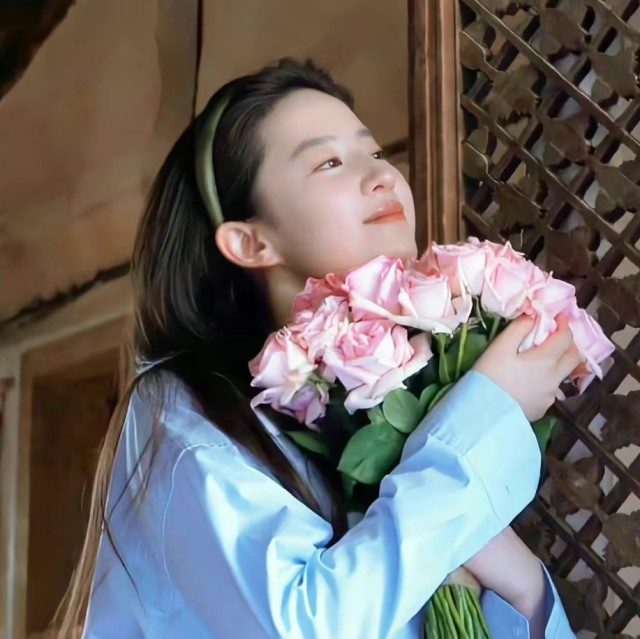 1949237 王小白