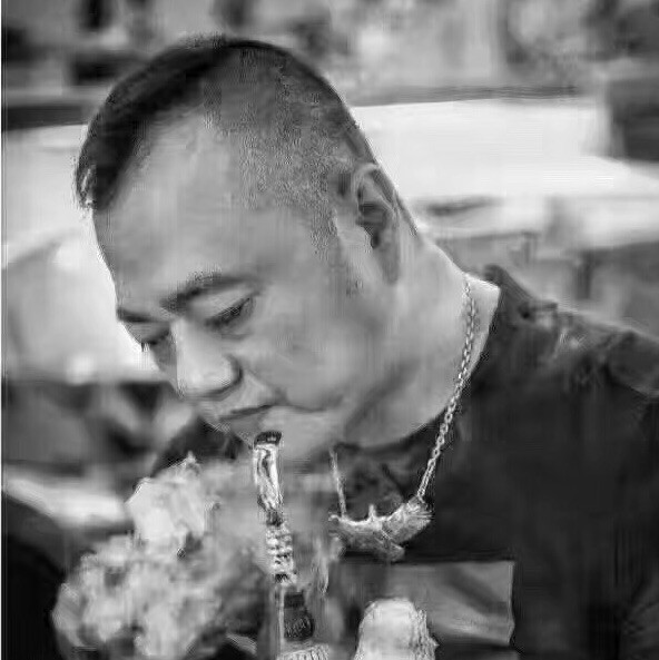 1949353 谁的青春不迷茫