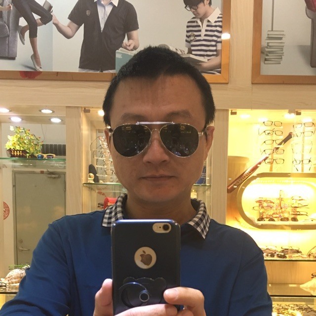 1949408 云中漫步