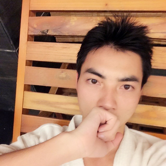 1950989 楓丶飛揚