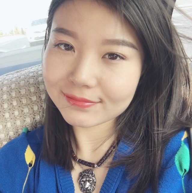 1974210 自由行走的花