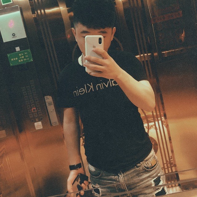 1990065 A张龙