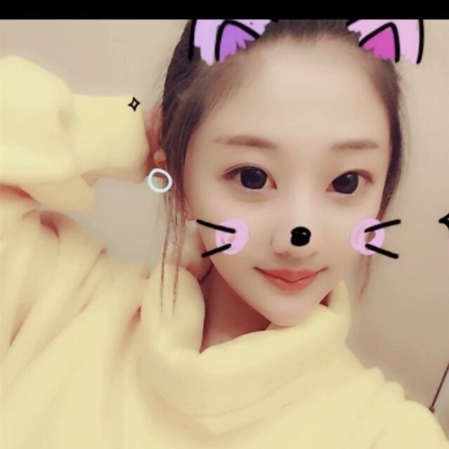 1992696 小颖