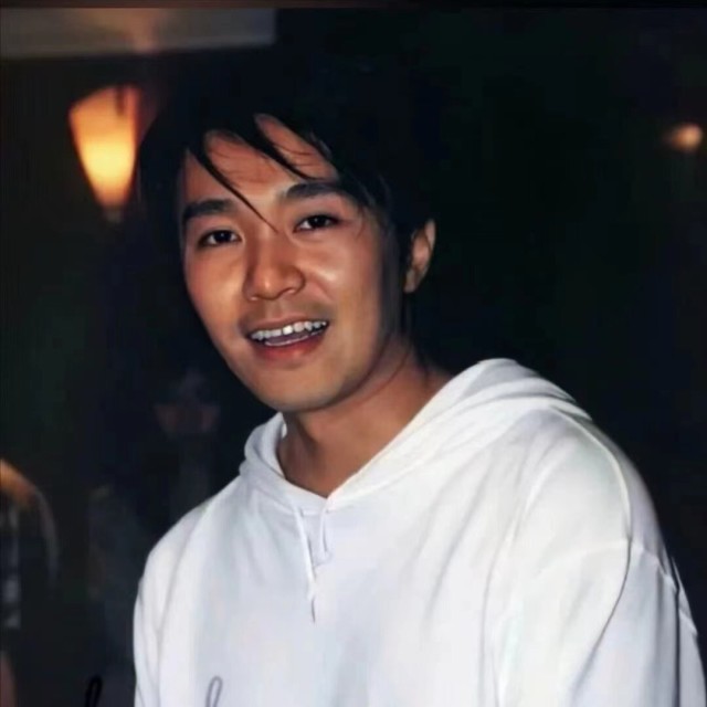 229106 范思哲