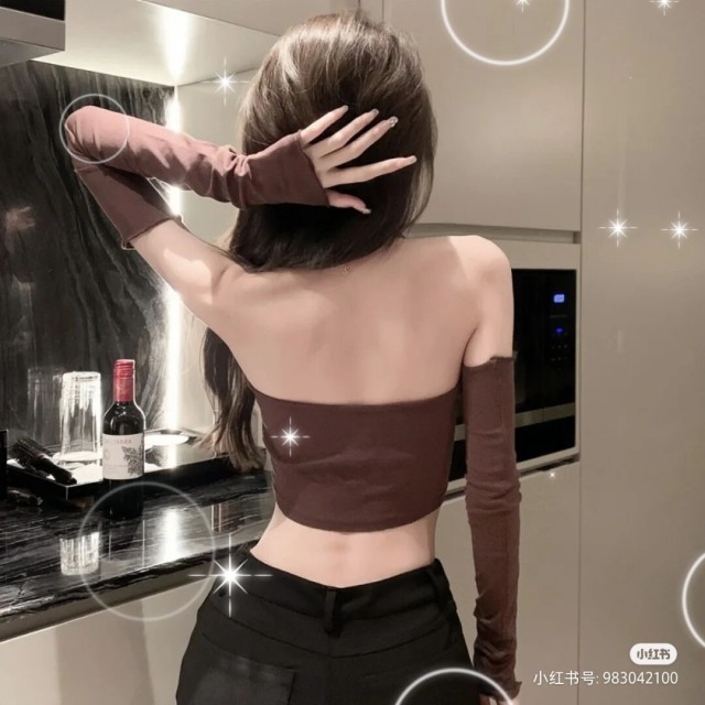 2327586 画卿颜
