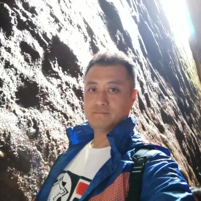 2334929 David