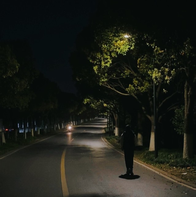 2336854 痛改錢飛