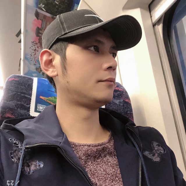 2340003 王 磊.